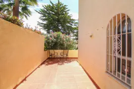 Image 18 thumb