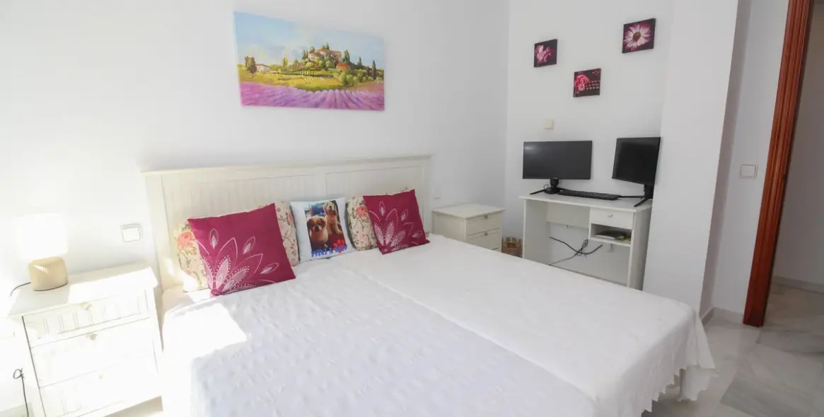 Sale of ground floor apartment in La Cala de Mijas 24