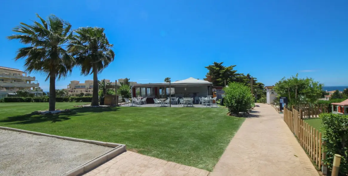 Sale of ground floor apartment in La Cala de Mijas 33