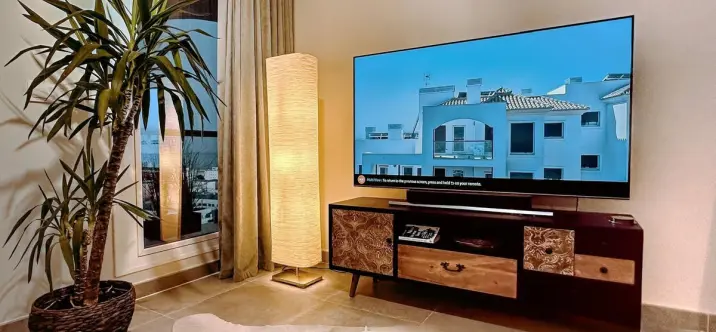 Sale of penthouse in Estepona 4