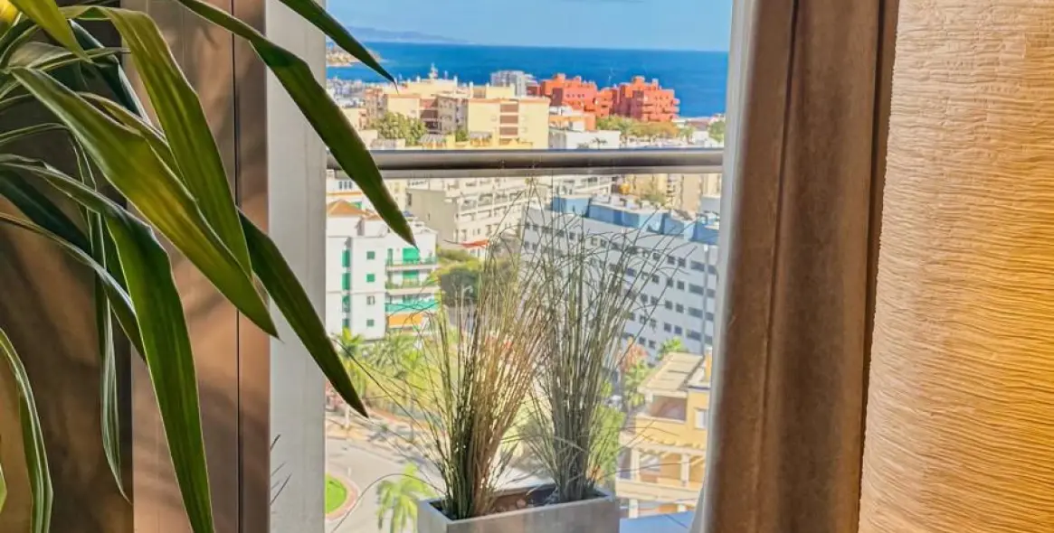 Sale of penthouse in Estepona 7