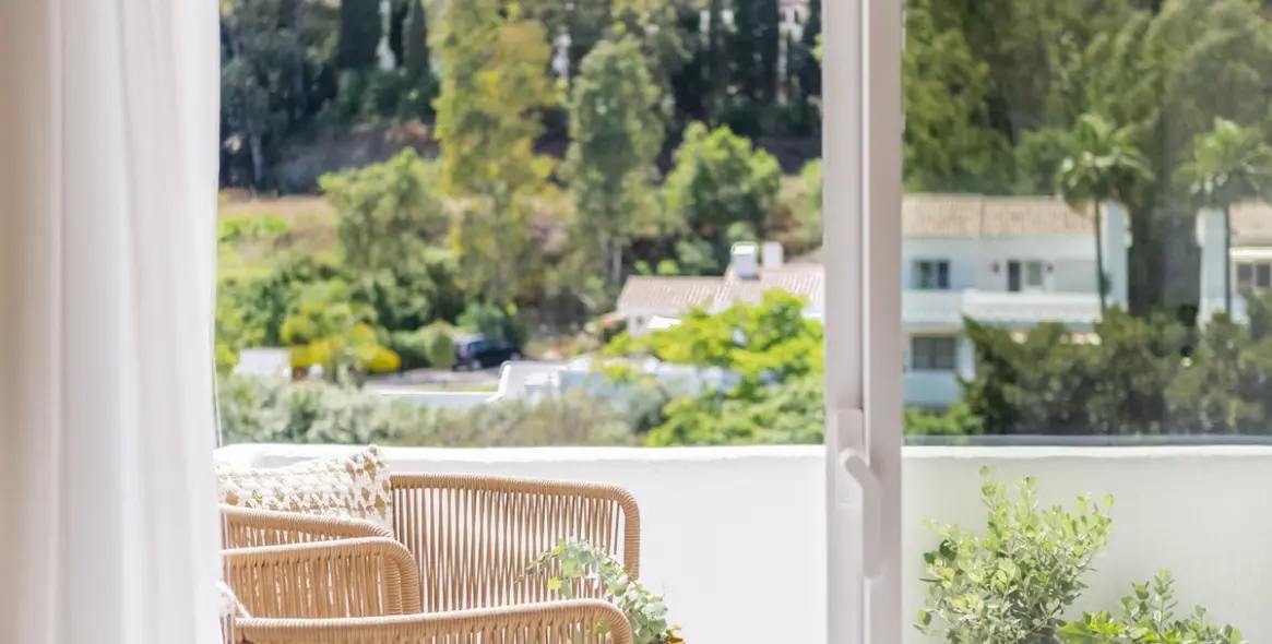 Sale of middle floor apartment in La Quinta 29