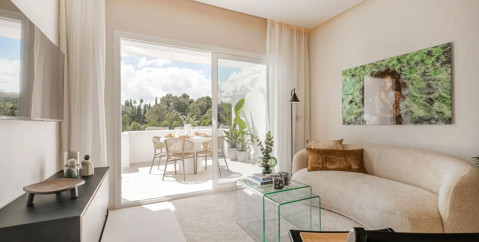 Sale of middle floor apartment in La Quinta 15