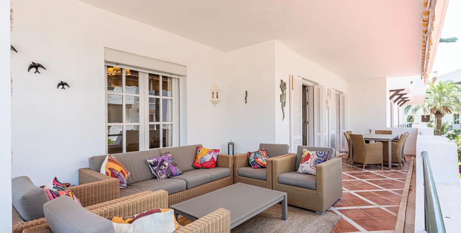 Venta de apartamento en planta media en El Presidente 6