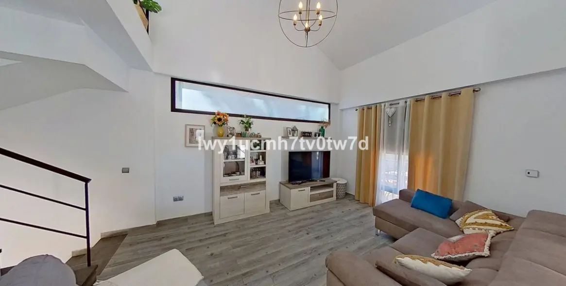 Продажа  отдельно стоящей виллы в Alhaurín de la Torre 30