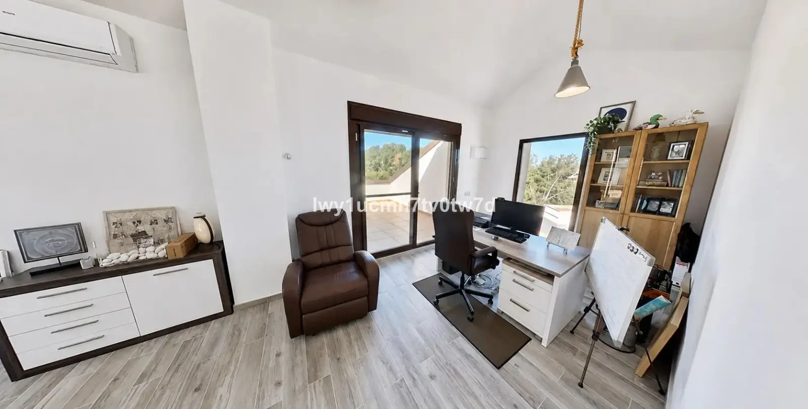 Venta de villa independiente en Alhaurín de la Torre 11