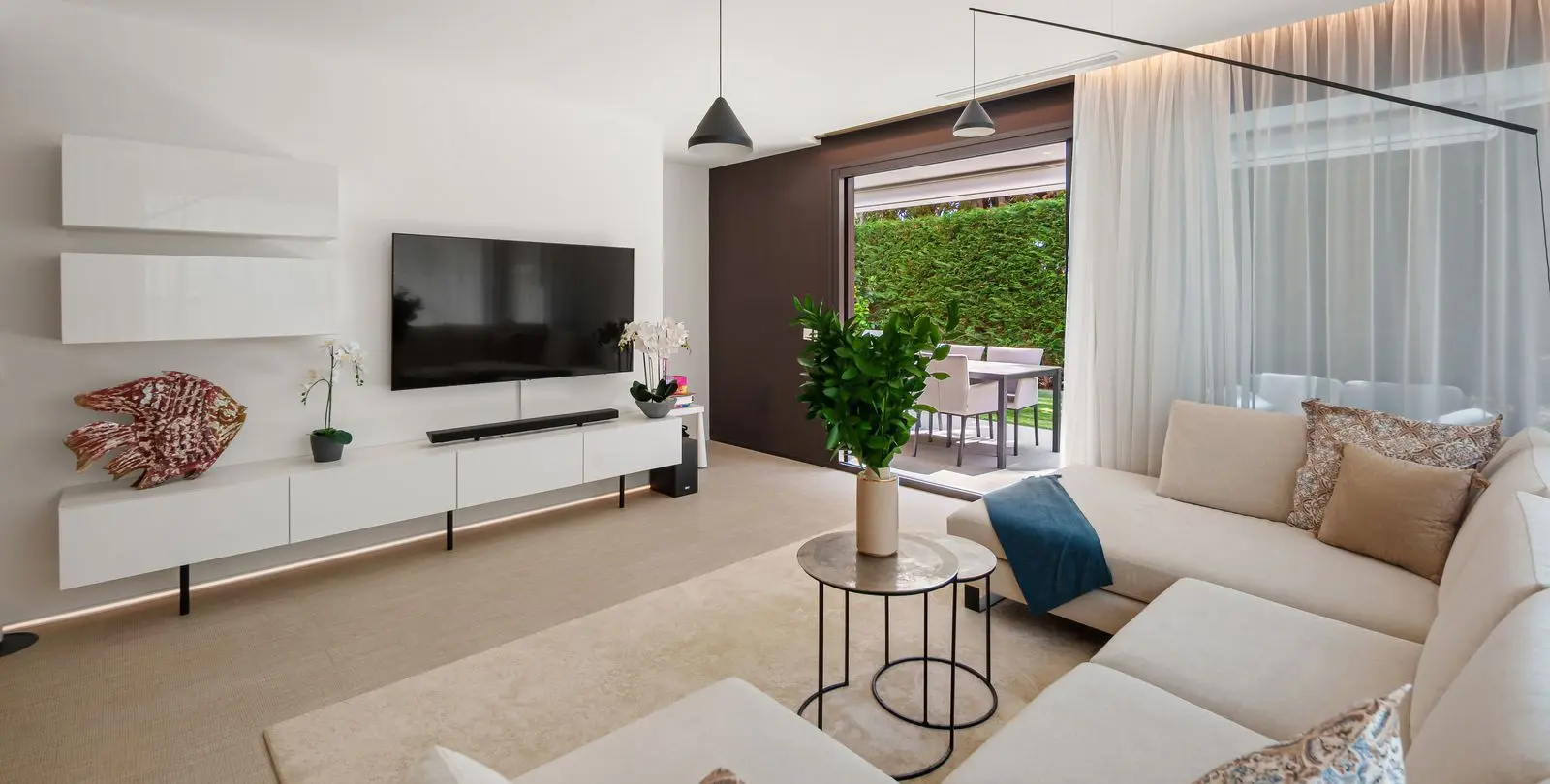 Sale of ground floor apartment in Marbesa 1