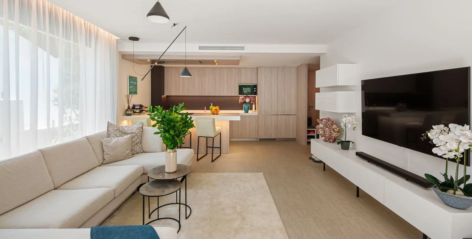 Sale of ground floor apartment in Marbesa 9