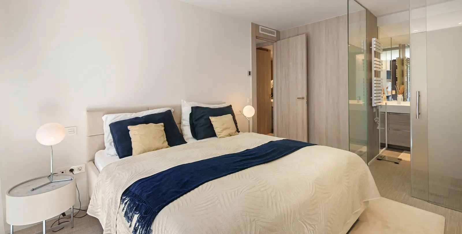 Sale of ground floor apartment in Marbesa 22