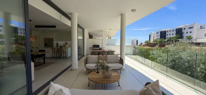 Продажа апартаментов на первом этаже в Fuengirola 1