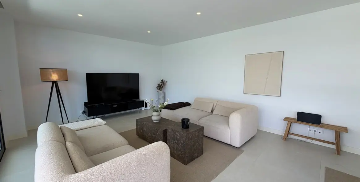 Продажа апартаментов на первом этаже в Fuengirola 4
