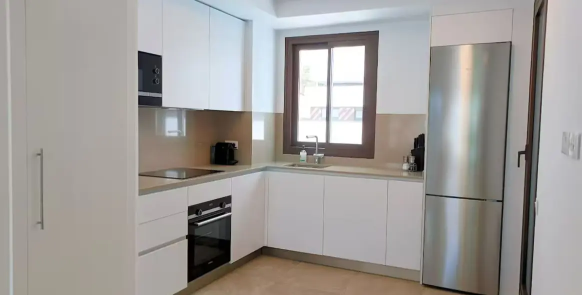 Продажа двухуровневого пентхауса в Estepona 7