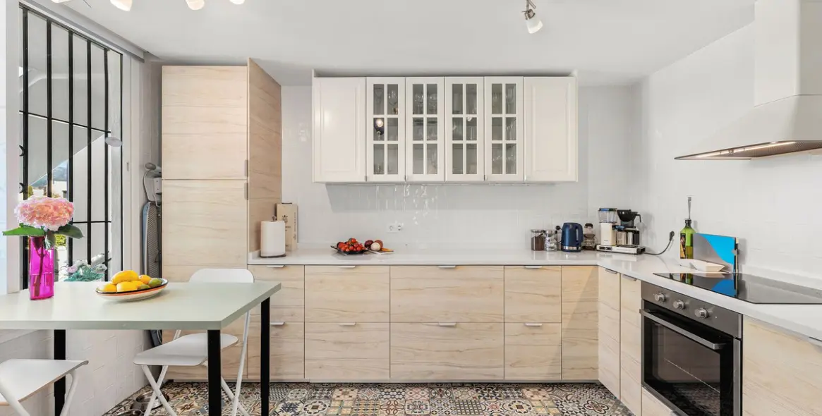 Sale of middle floor apartment in Nueva Andalucía 3