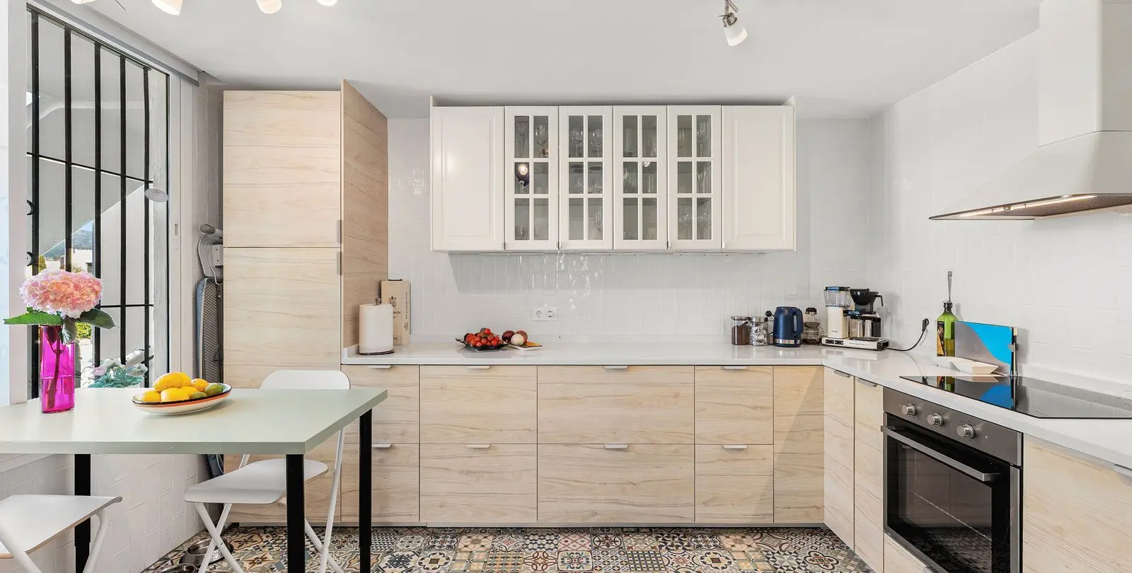 Venta de apartamento en planta media en Nueva Andalucía 3