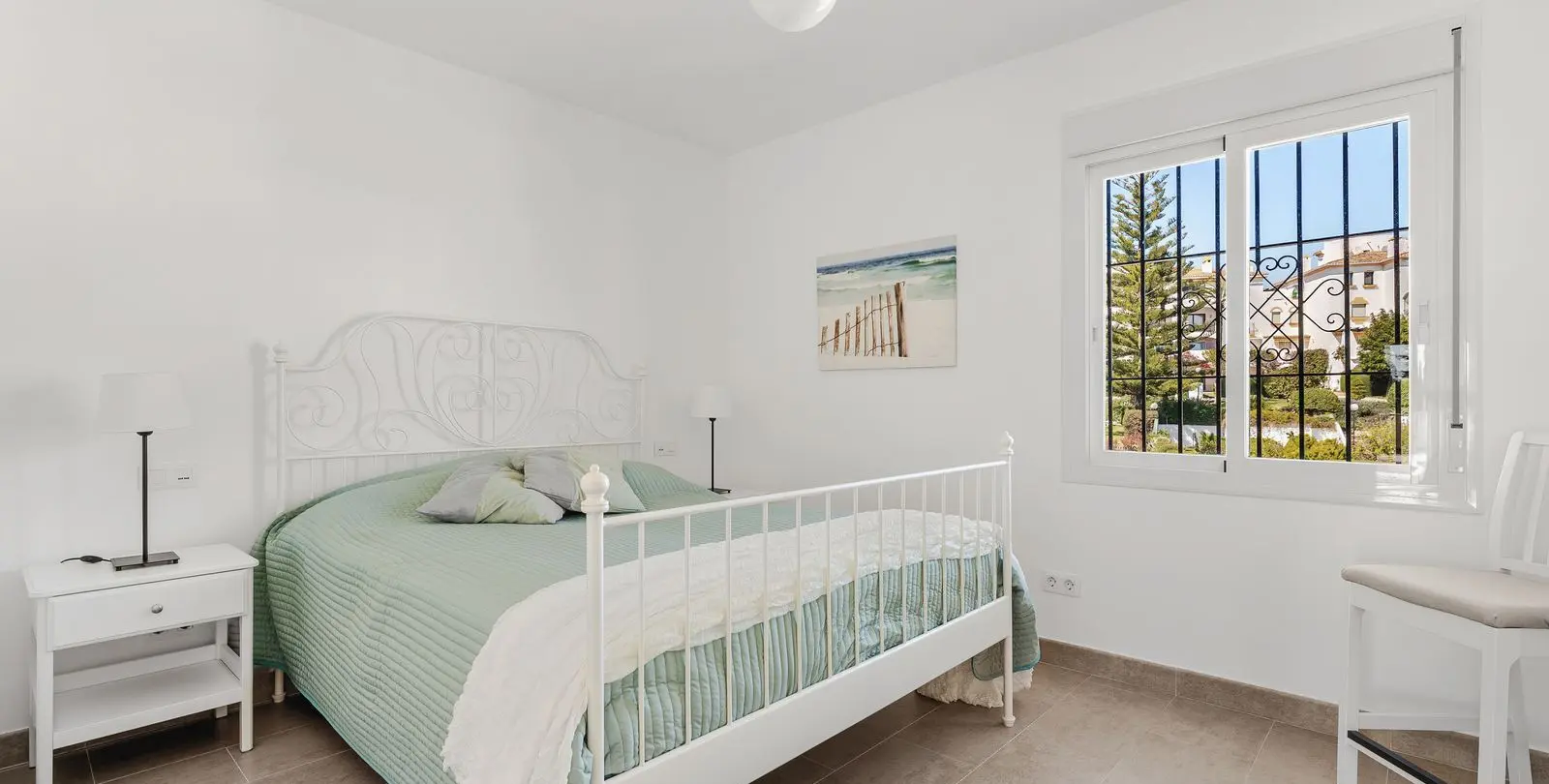 Venta de apartamento en planta media en Nueva Andalucía 19