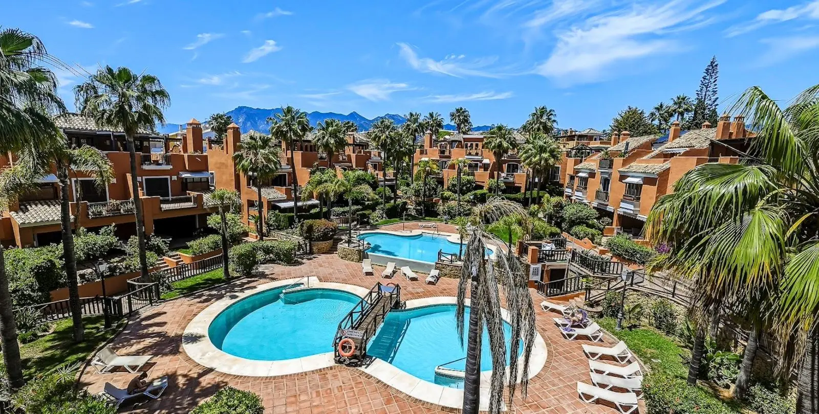 Продажа таунхауса в Bahía de Marbella 2