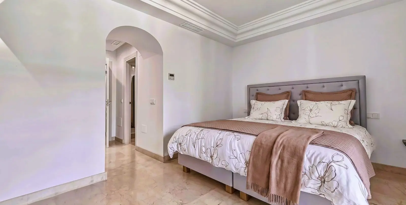 Продажа таунхауса в Bahía de Marbella 6
