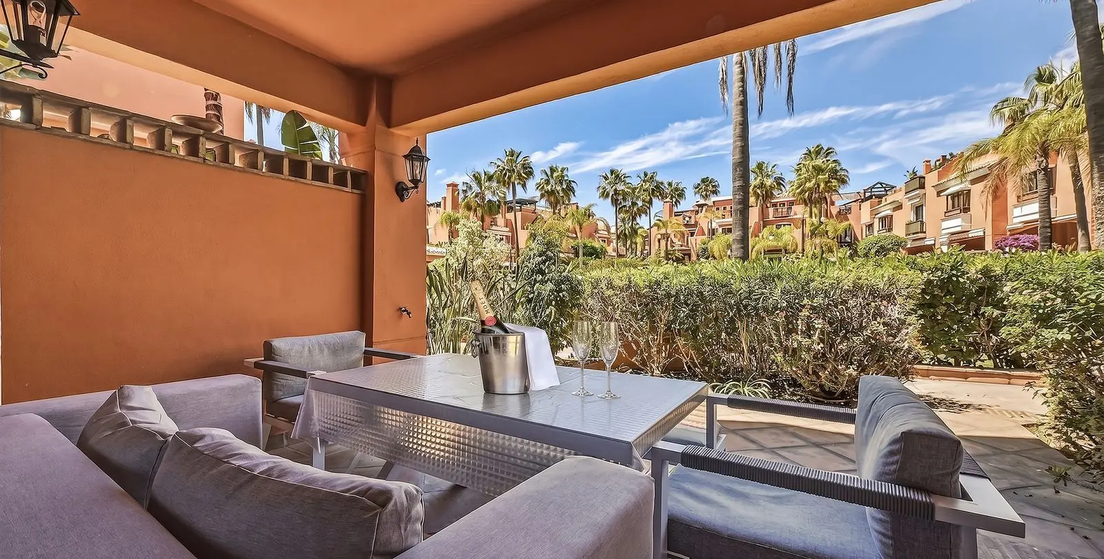 Продажа таунхауса в Bahía de Marbella 10