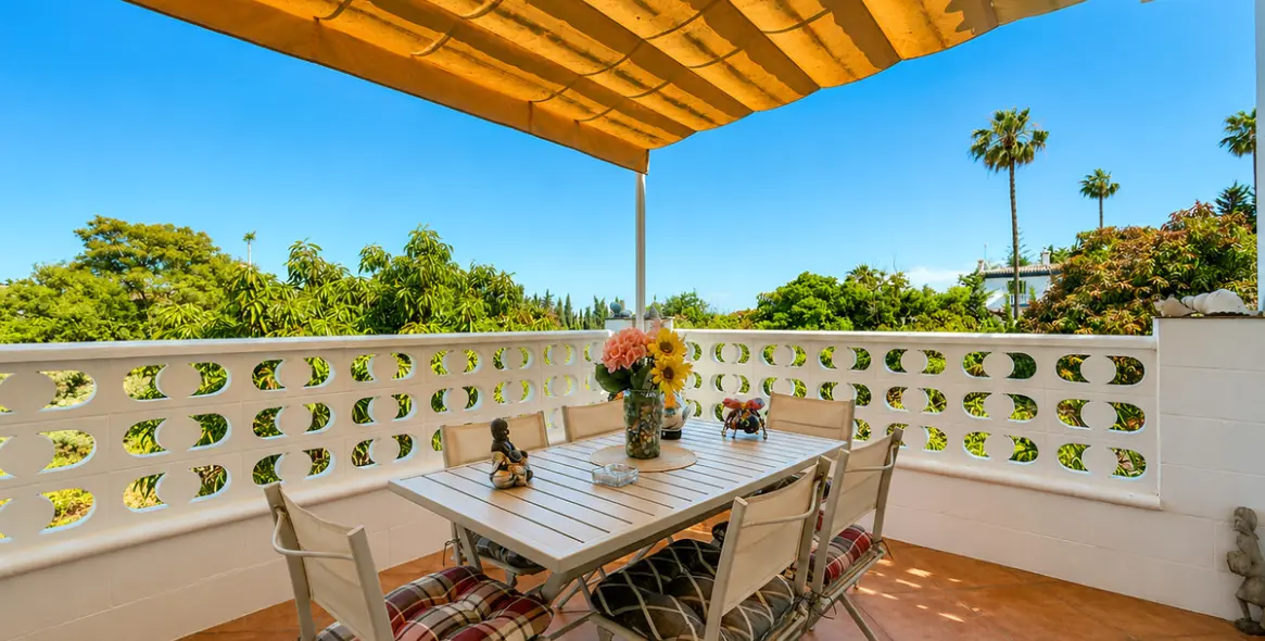 Sale of finca - cortijo in Estepona 3