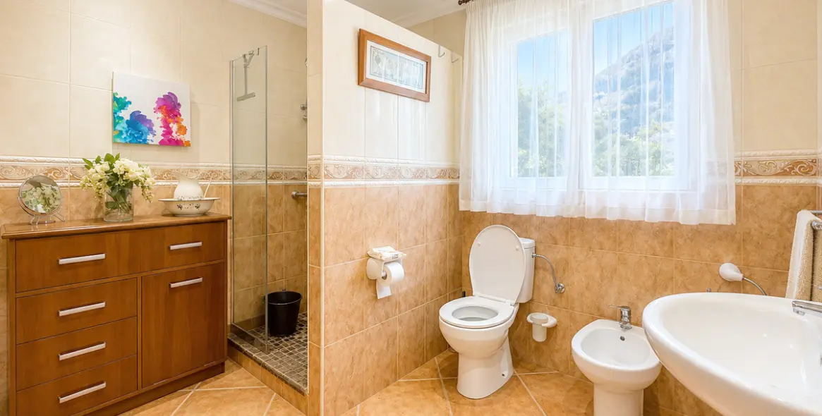 Sale of finca - cortijo in Estepona 16