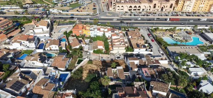 Sale of residential plot in Fuengirola 3
