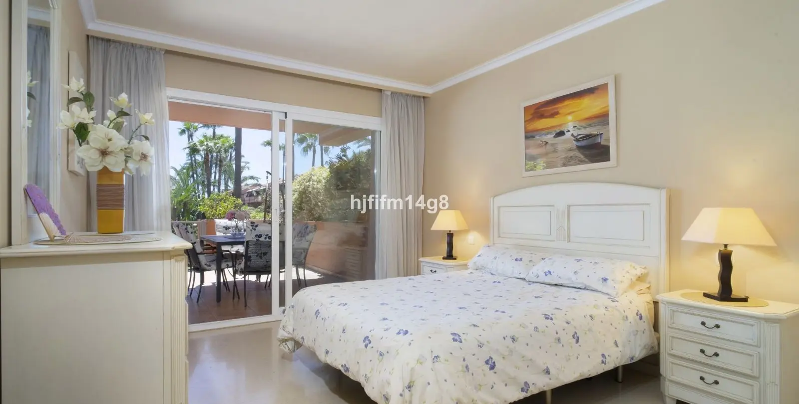 Продажа апартаментов на первом этаже в Puerto Banús 11