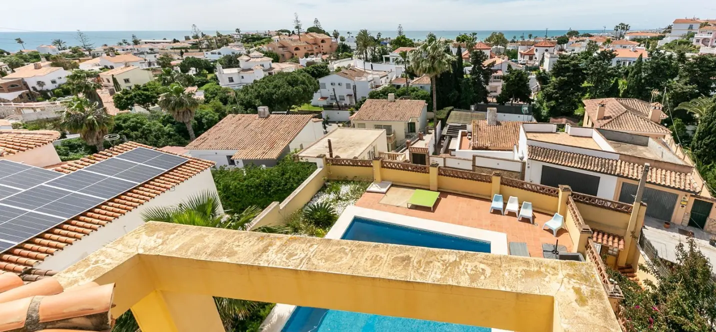 Продажа  отдельно стоящей виллы в Mijas 2
