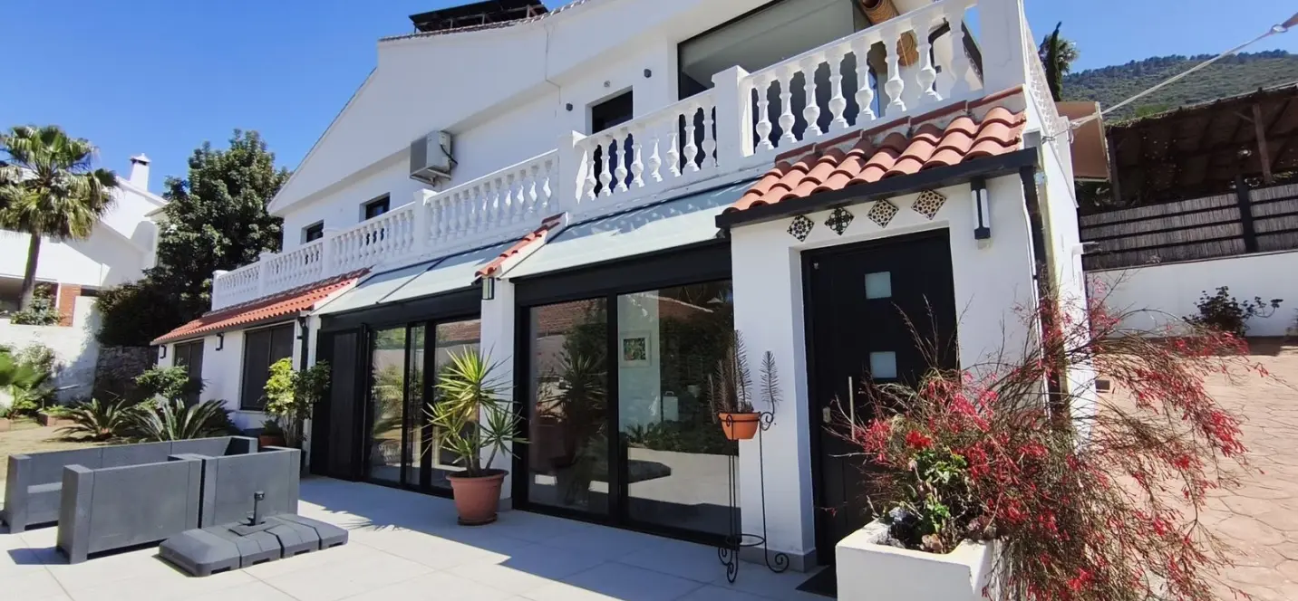 Venta de villa independiente en Alhaurín de la Torre 0