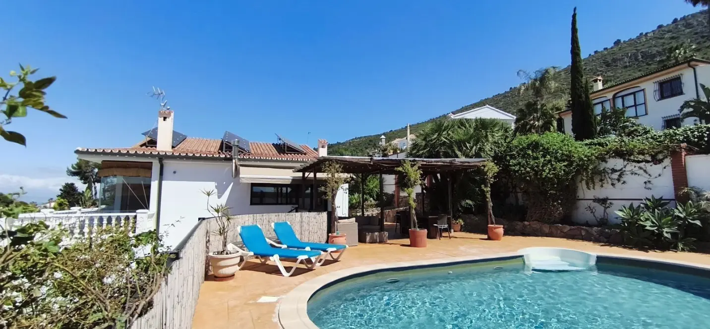 Venta de villa independiente en Alhaurín de la Torre 1