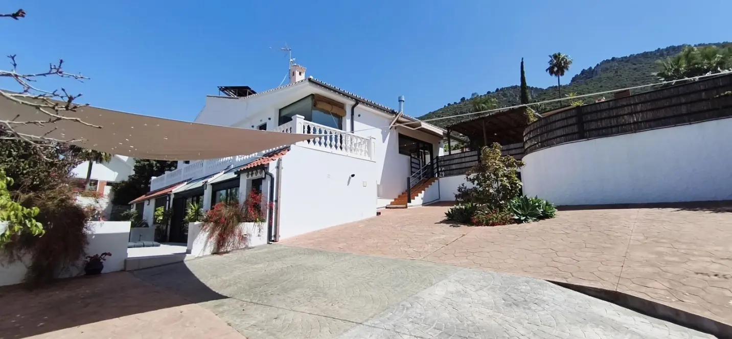 Venta de villa independiente en Alhaurín de la Torre 3