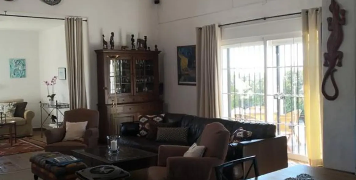 Продажа финки в Estepona 4