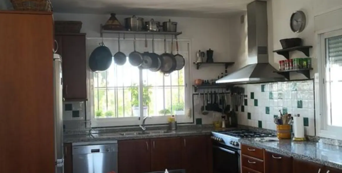 Продажа финки в Estepona 6