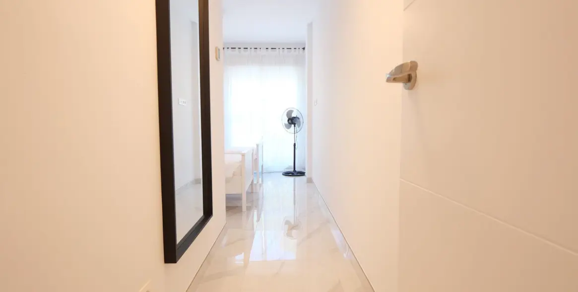 Sale of middle floor apartment in Cabopino 25