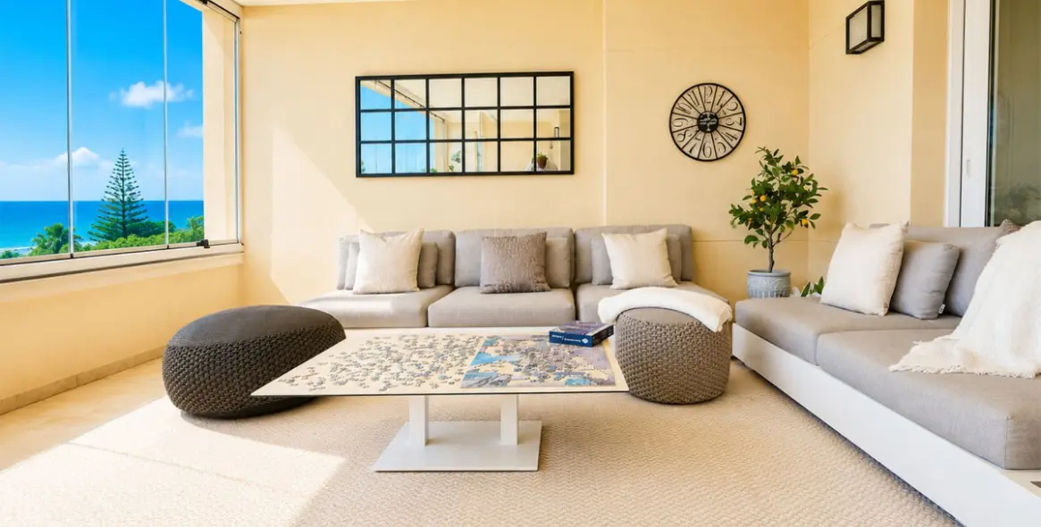 Sale of middle floor apartment in Cabopino 36