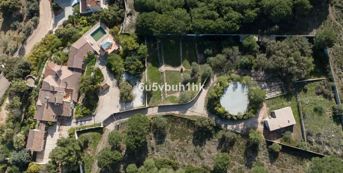 Sale of detached villa in Alhaurin el Grande 4