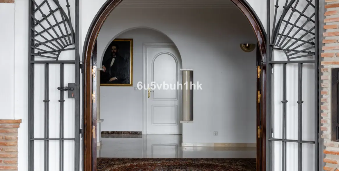 Sale of detached villa in Alhaurin el Grande 10