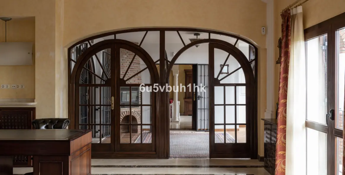 Sale of detached villa in Alhaurin el Grande 13