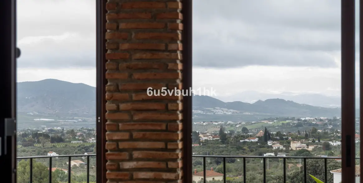 Sale of detached villa in Alhaurin el Grande 27