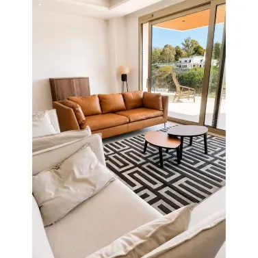 Venta de apartamento en planta media en The Golden Mile