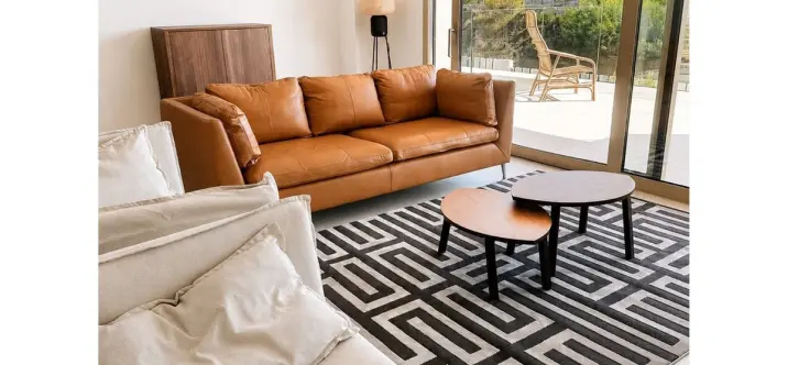 Venta de apartamento en planta media en The Golden Mile 2