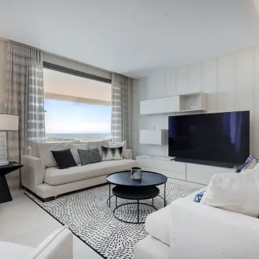 Venta de apartamento en planta media en La Quinta