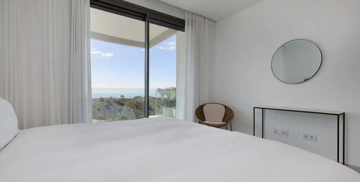 Venta de apartamento en planta media en La Quinta 88