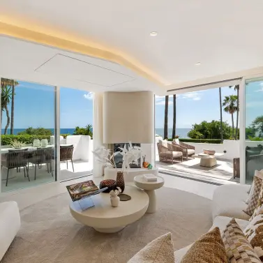 Venta de apartamento en planta baja en New Golden Mile