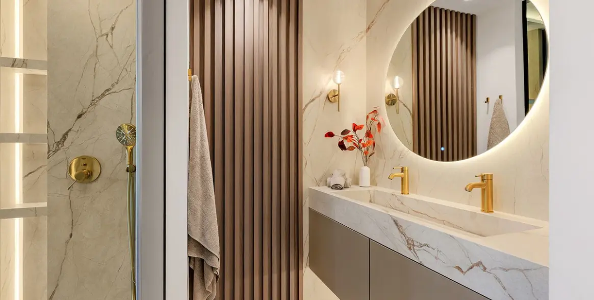 Venta de apartamento en planta baja en New Golden Mile 12