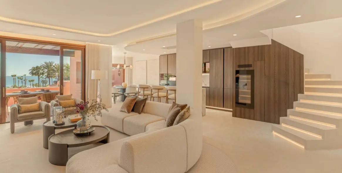 Продажа двухуровневого пентхауса в Estepona 7