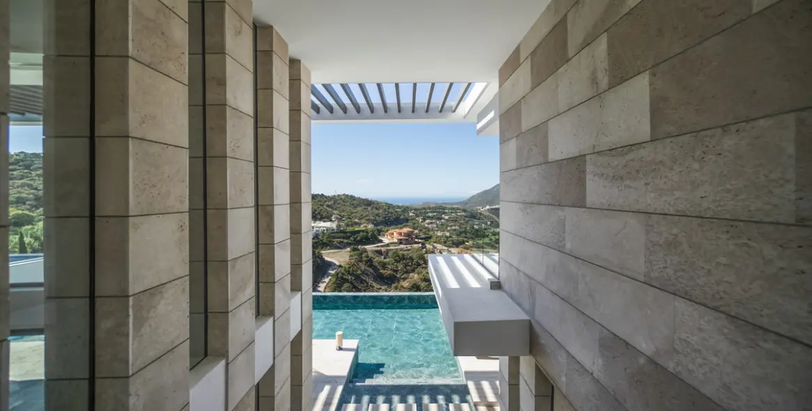 Sale of detached villa in La Zagaleta 3
