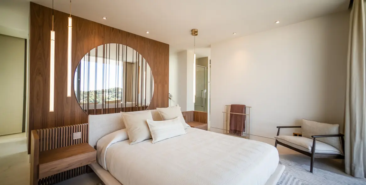 Sale of detached villa in La Zagaleta 9