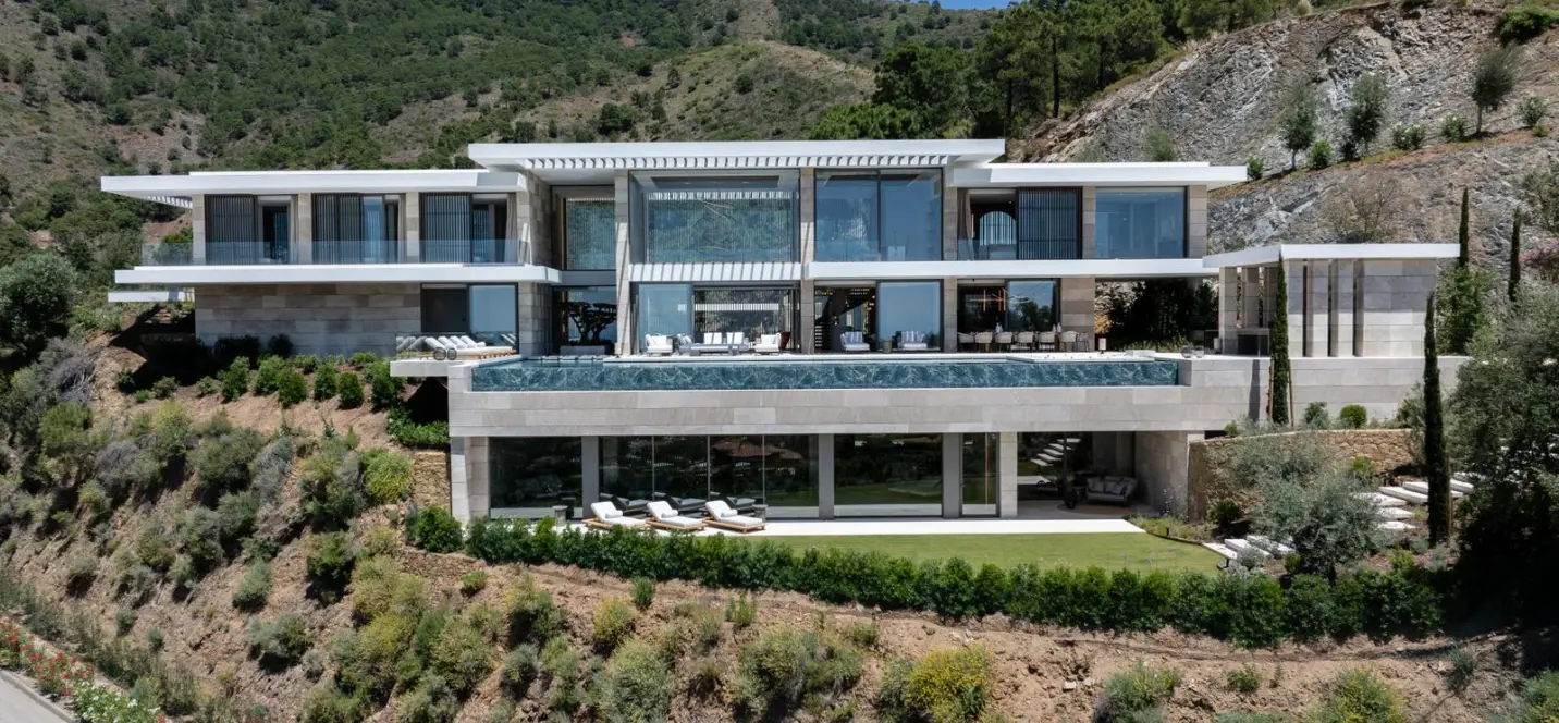 Sale of detached villa in La Zagaleta 1