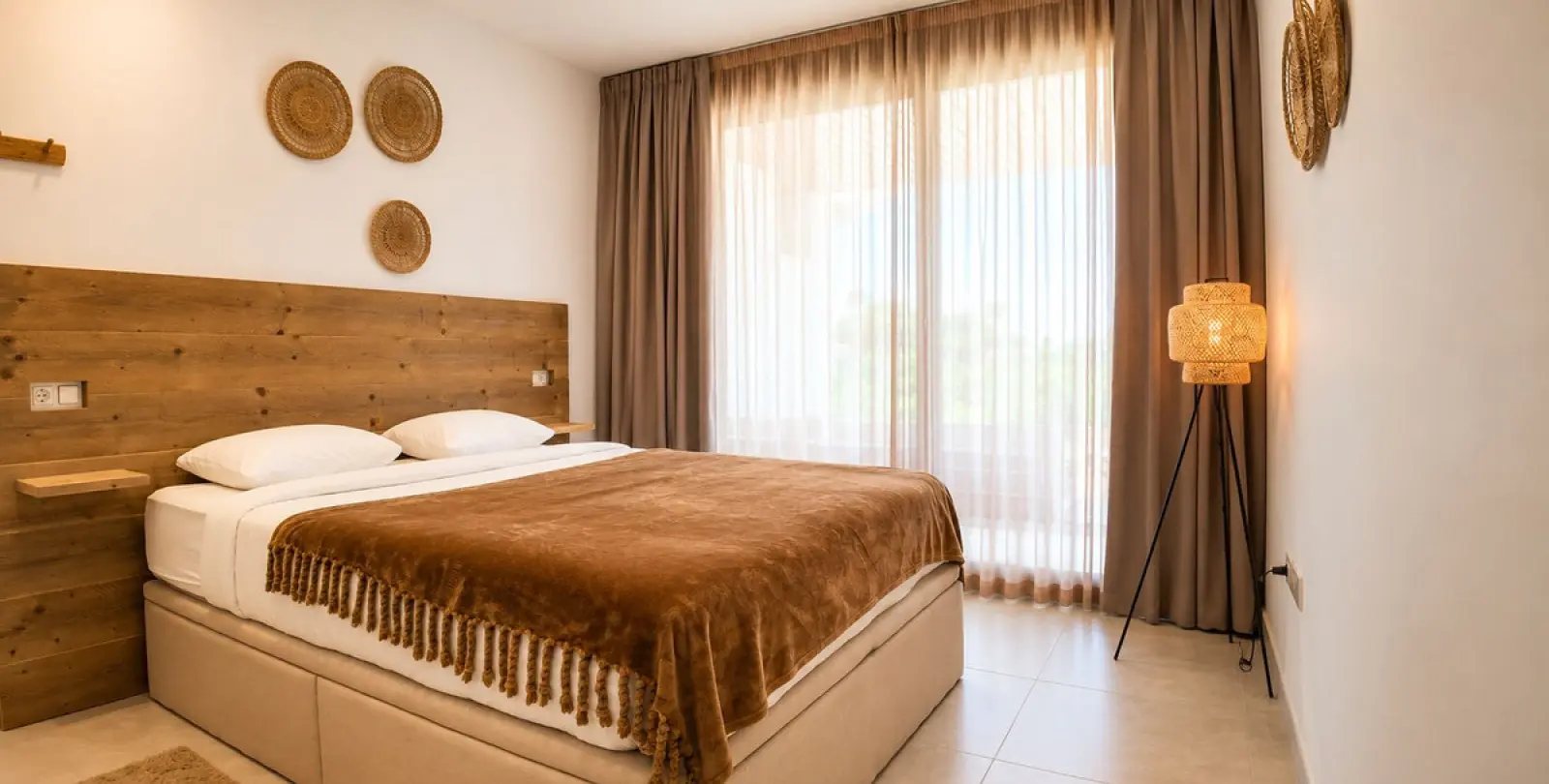 Long-term rent of middle floor apartment in Estepona 7