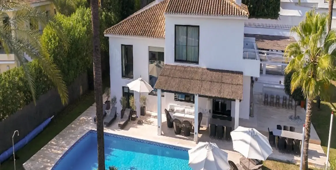 Short-term rent of detached villa in Marbella 1